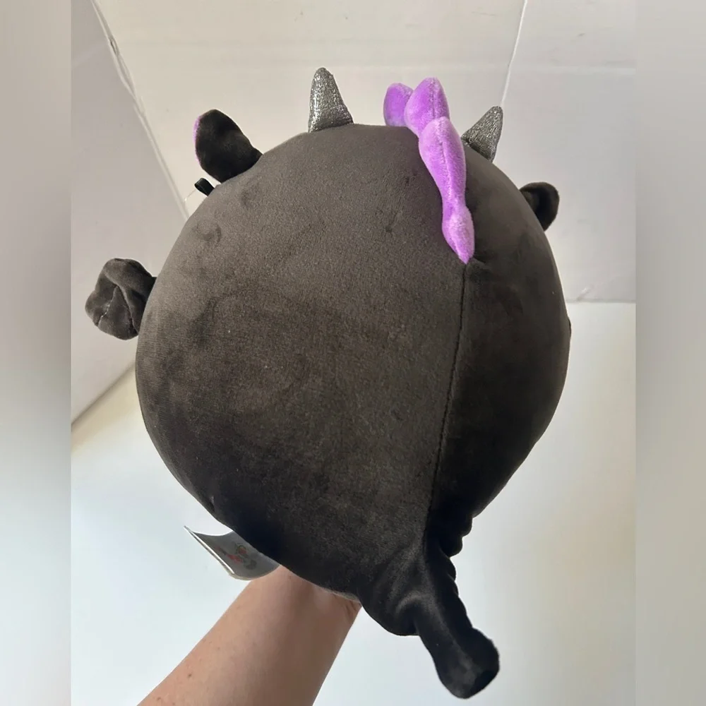Squishmallows dent dragon